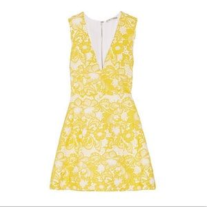 Alice + Olivia | Yellow Pacey V Neck Lantern Cocktail Dress | Worn 1x | Size 0